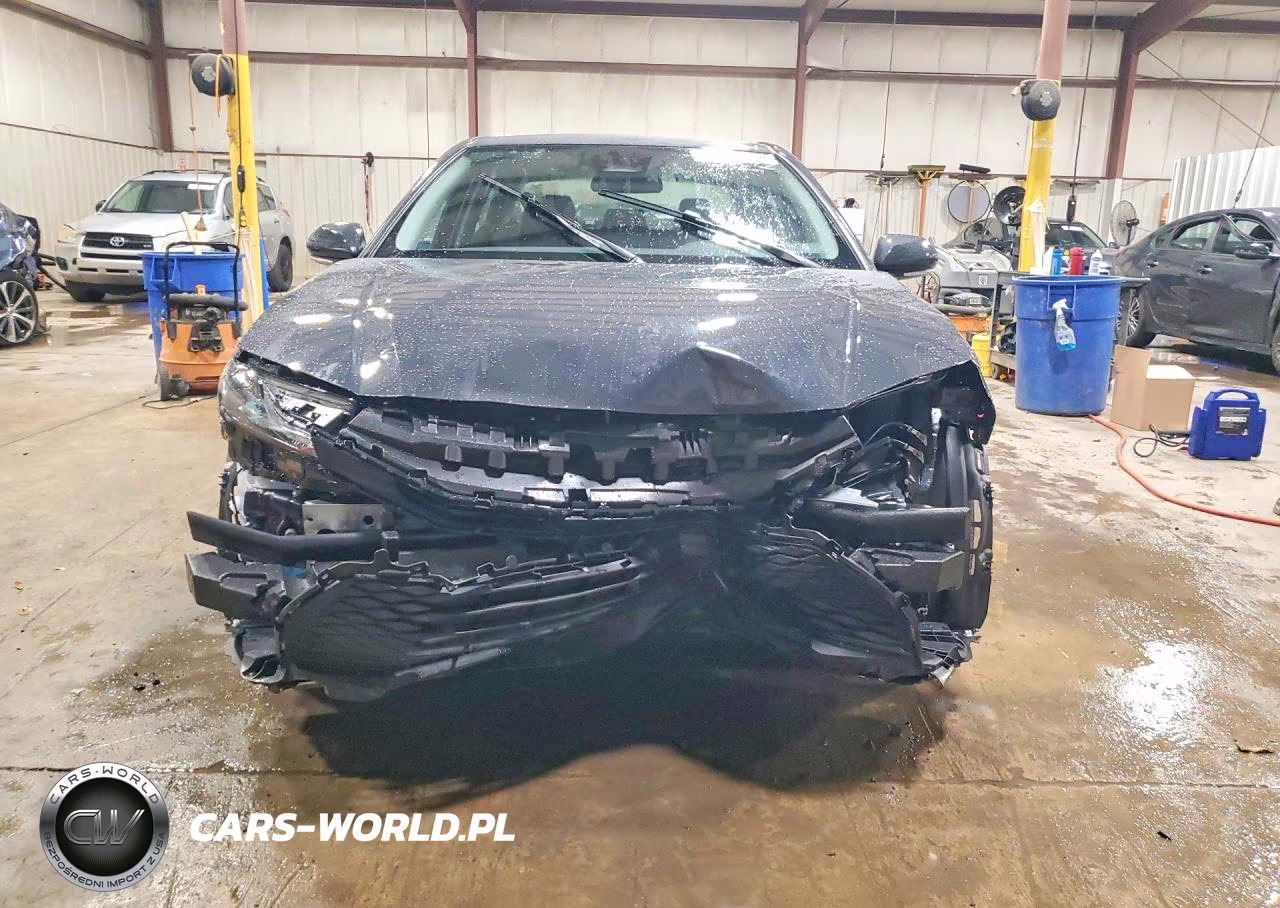 2026 Toyota Camry Le VIN:4T1DAACK9TU340872 - 5