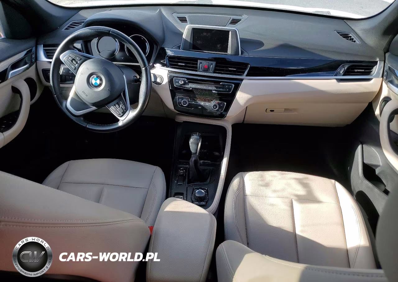 2018 BMW X1 Sdrive28I VIN:WBXHU7C39J5L08409 - 8