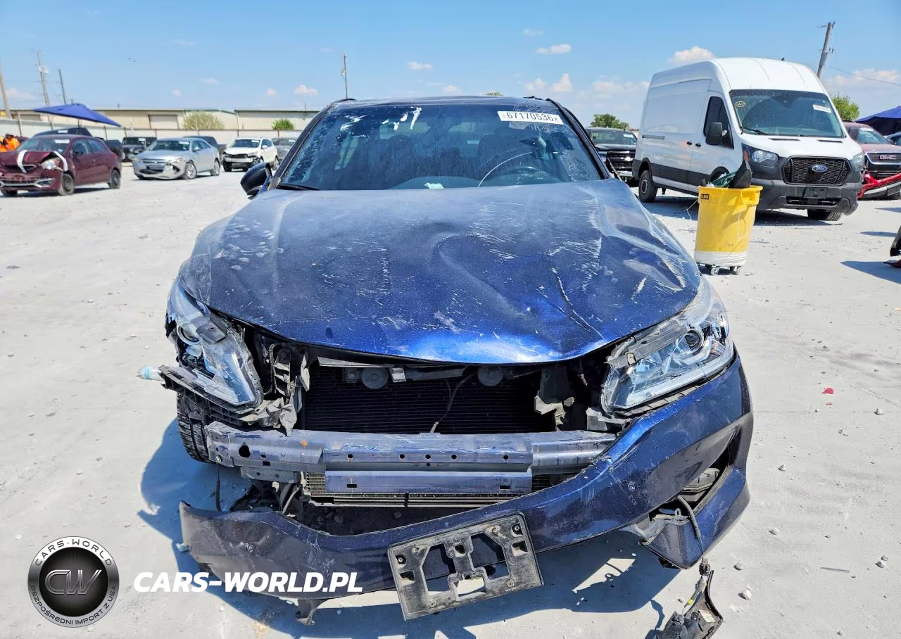 2017 Honda Accord Sport Special Edition VIN:1HGCR2F19HA095955 - 5