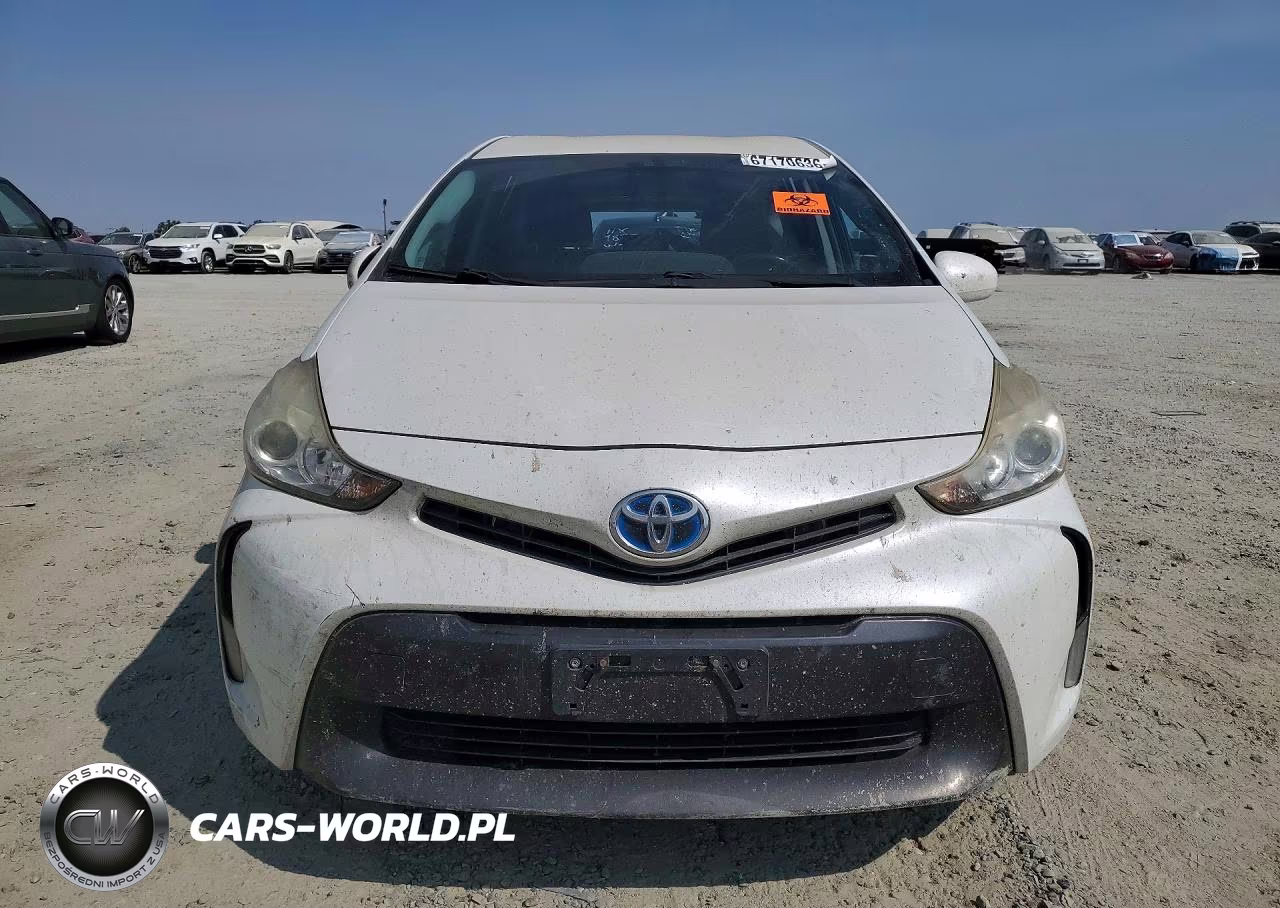 2015 Toyota Prius V Three VIN:JTDZN3EU7FJ029715 - 5