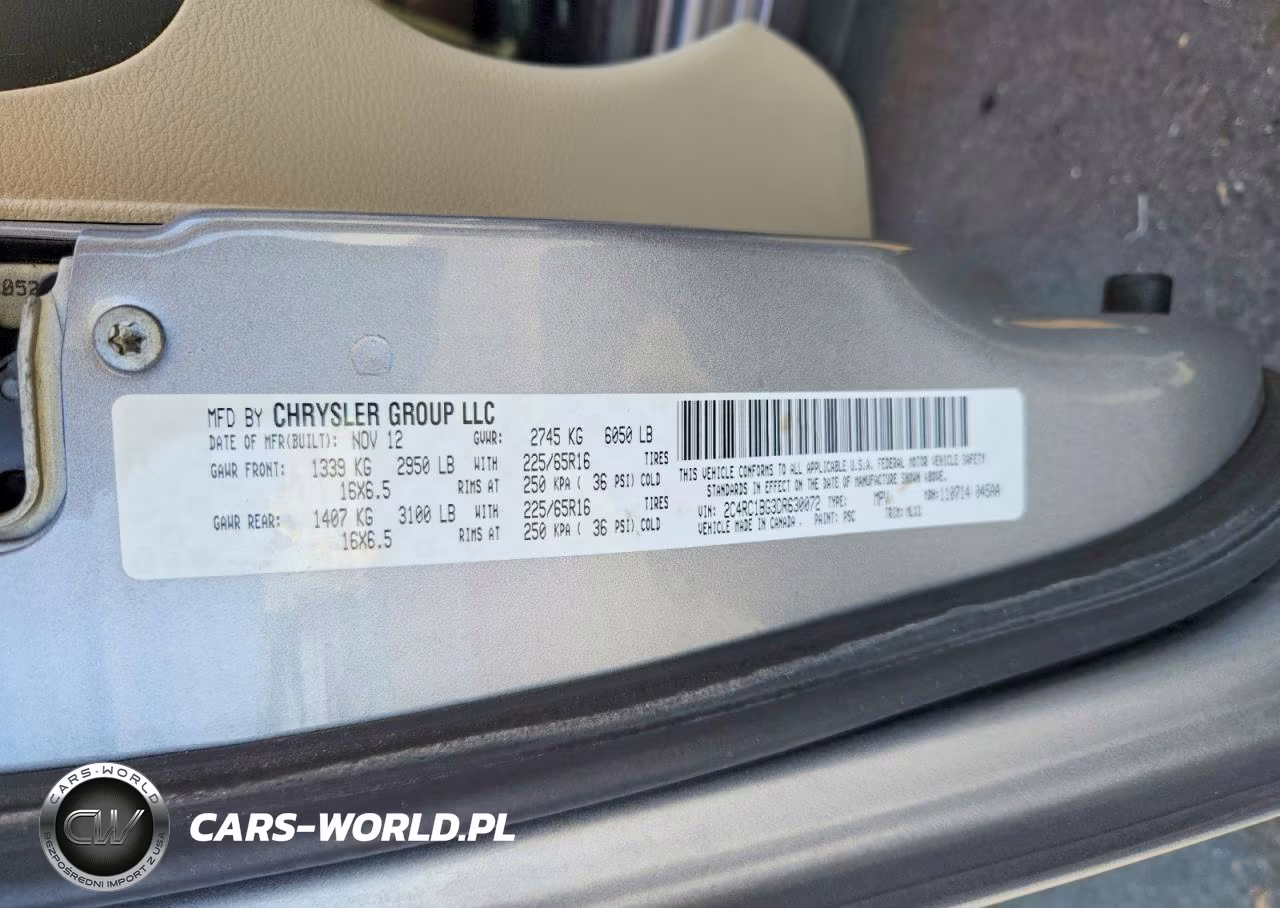 2013 Chrysler Town & Country Touring VIN:2C4RC1BG3DR630072 - 13