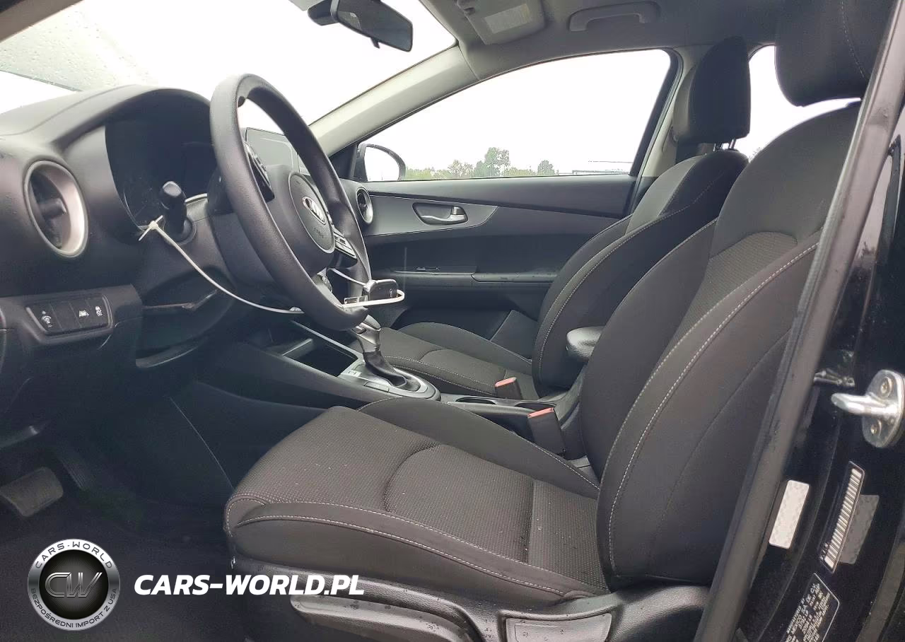 2020 Kia Forte Lxs VIN:3KPF24AD7LE183146 - 7