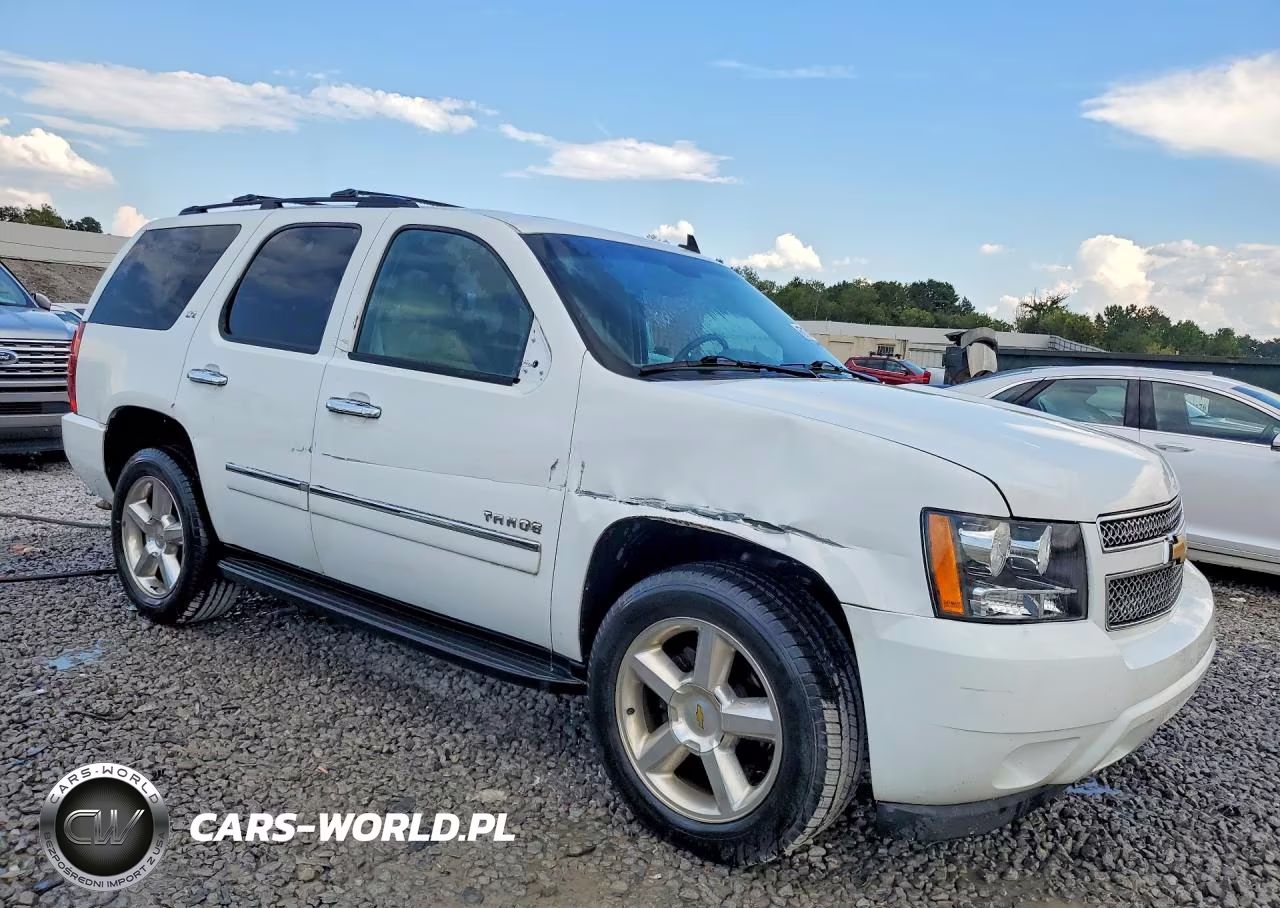 2013 Chevrolet Tahoe C1500 Ltz VIN:1GNSCCE08DR106442 - 4