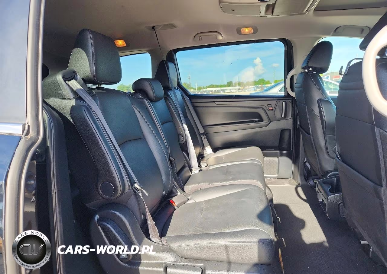 2023 Honda Odyssey Touring VIN:5FNRL6H81PB046329 - 11