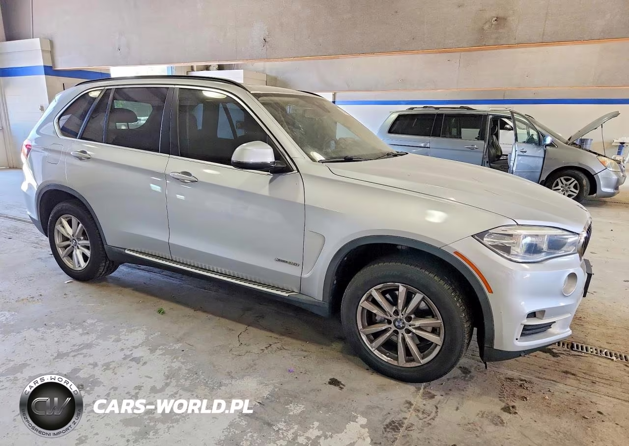 2014 BMW X5 xDrive35I VIN:5UXKR0C56E0K45879 - 4