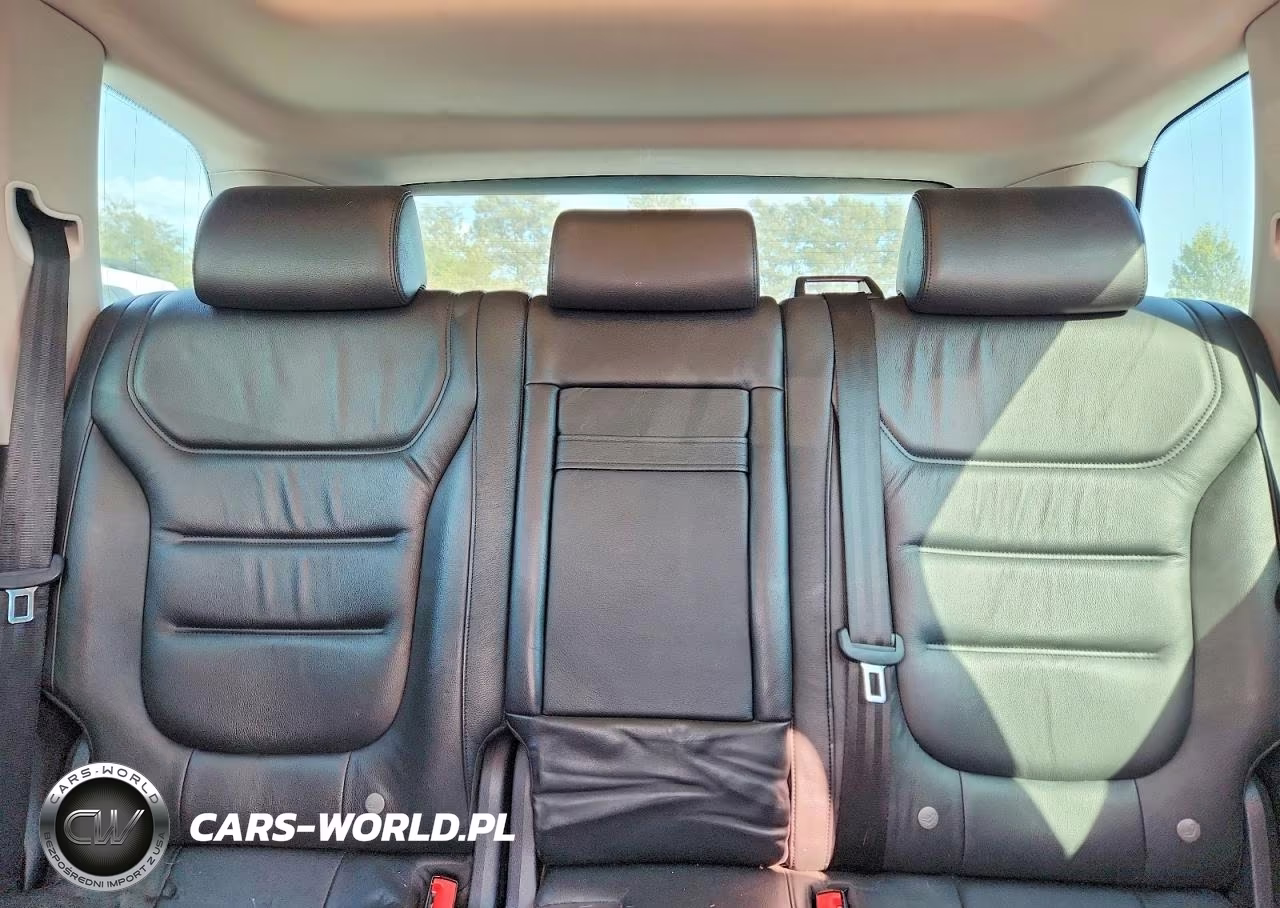 2014 Volkswagen Touareg V6 VIN:WVGEF9BPXED010940 - 10