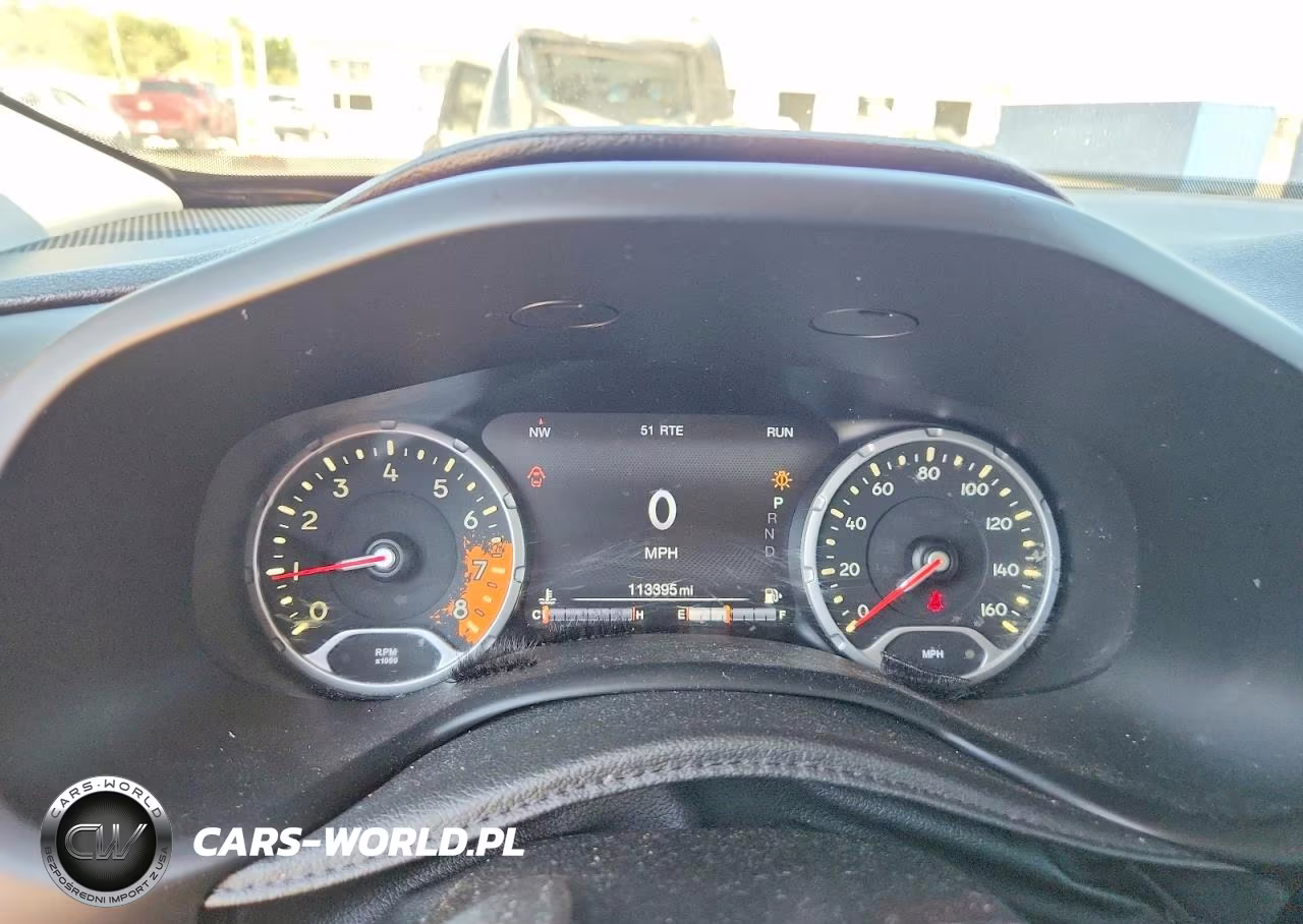 2017 Jeep Renegade Trailhawk VIN:ZACCJBCB6HPG60651 - 9