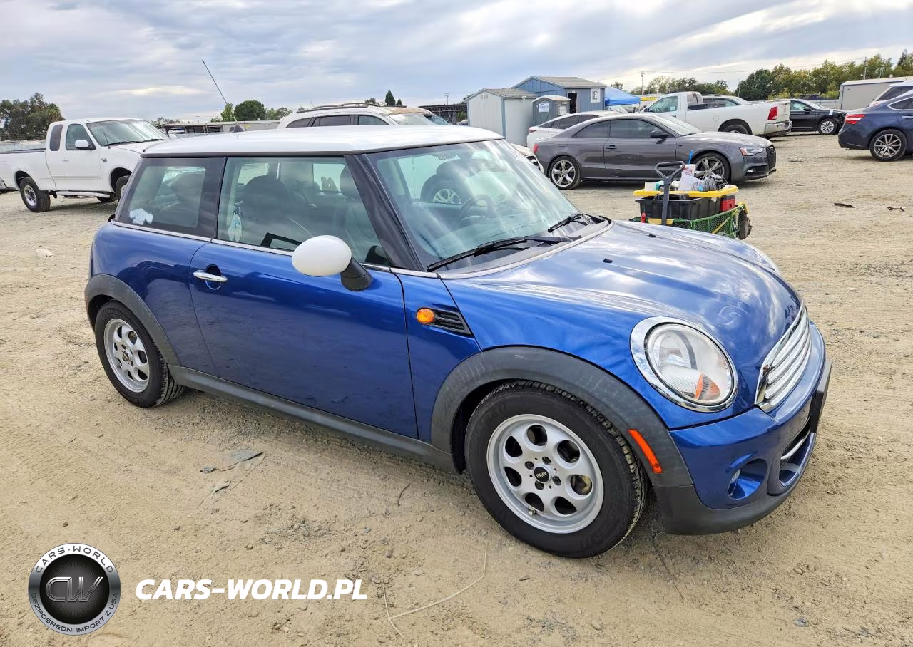 2013 Mini Cooper VIN:WMWSU3C50DT680229 - 4