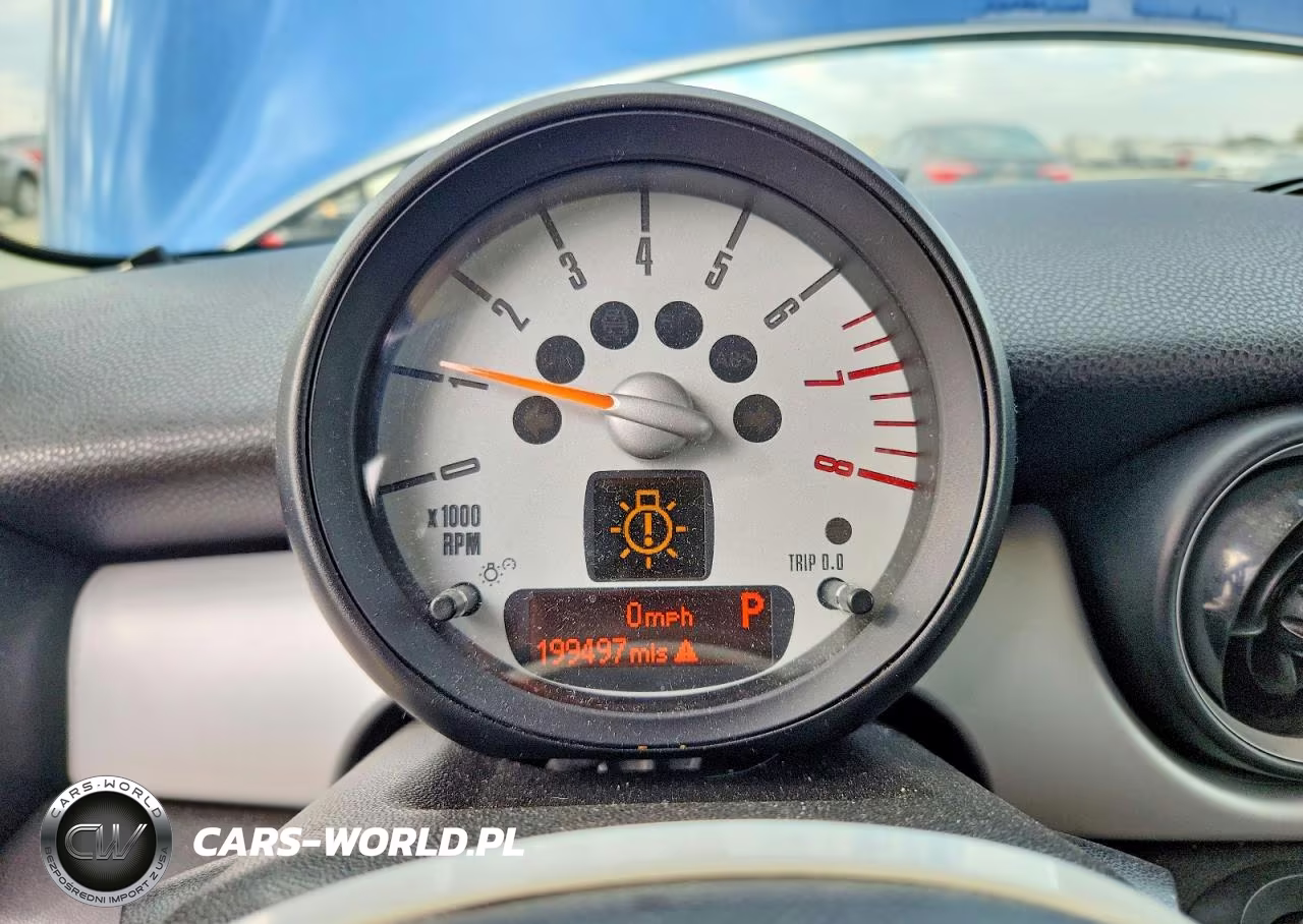 2013 Mini Cooper VIN:WMWSU3C50DT680229 - 9