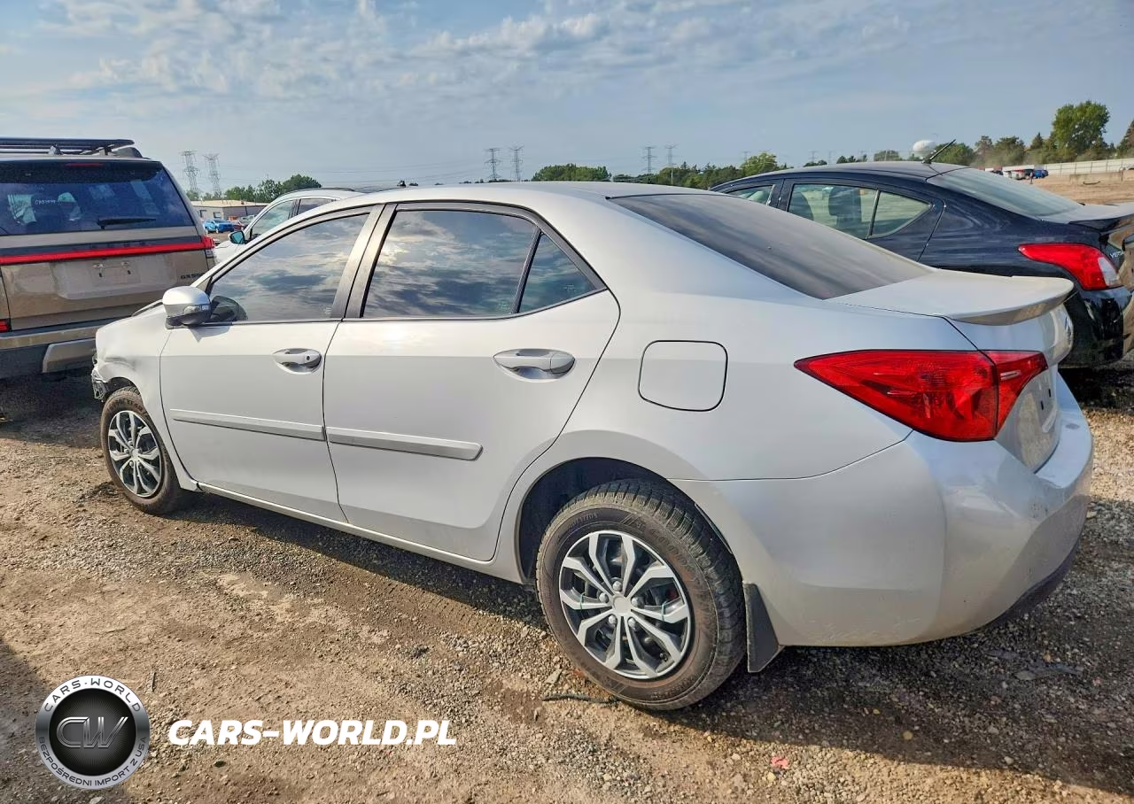 2017 Toyota Corolla Se VIN:2T1BURHE3HC818423 - 2