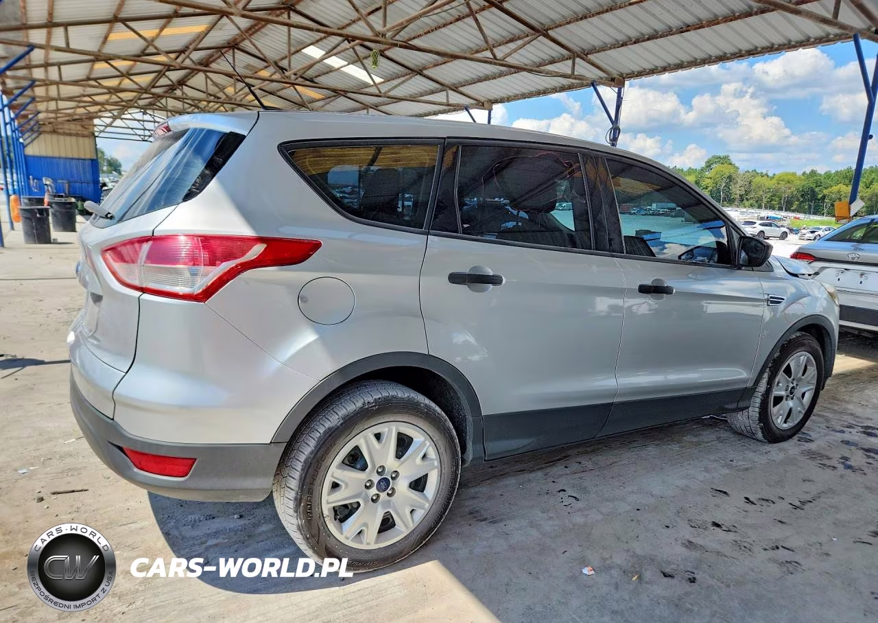 2016 Ford Escape S VIN:1FMCU0F74GUB29671 - 3