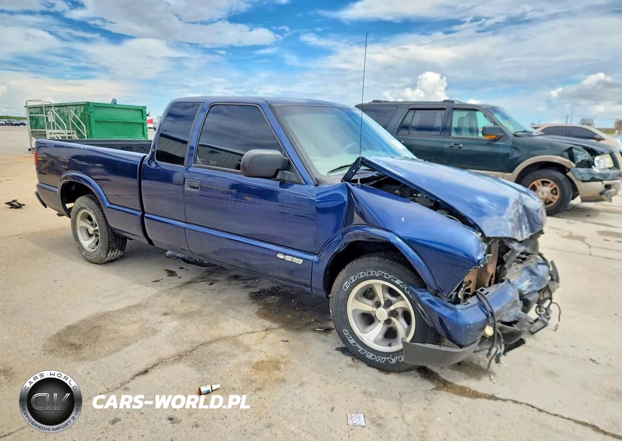 2002 Chevrolet S Truck S10 VIN:1GCCS195928201668 - 4