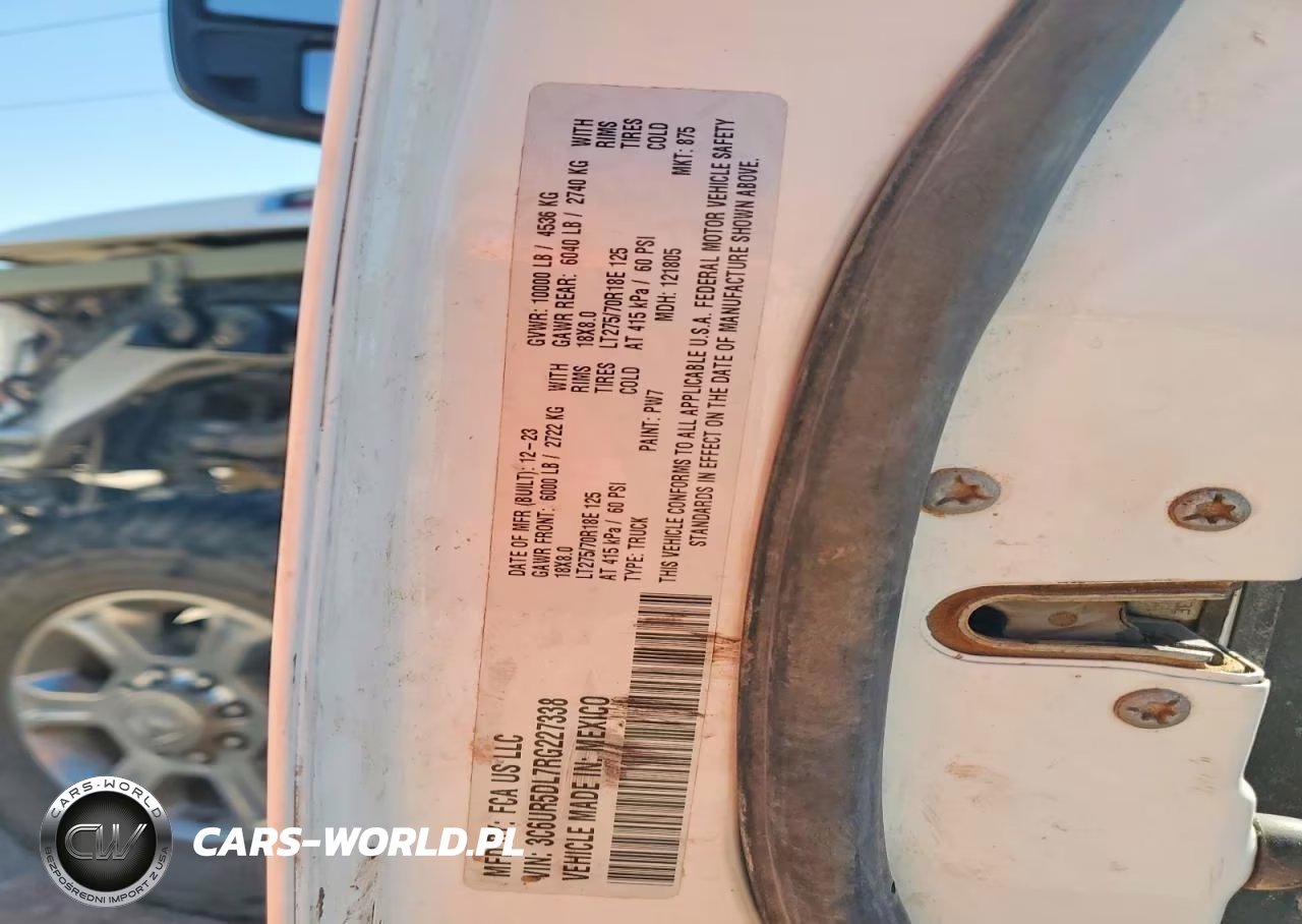2024 Ram 2500 Big Horn VIN:3C6UR5DL7RG227338 - 13