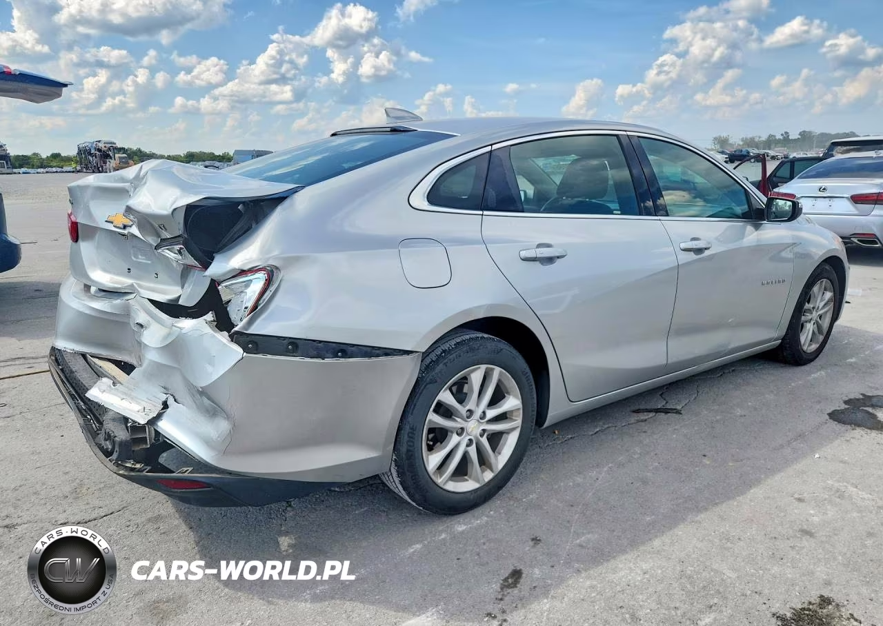 2018 Chevrolet Malibu Lt VIN:1G1ZD5ST8JF152826 - 3
