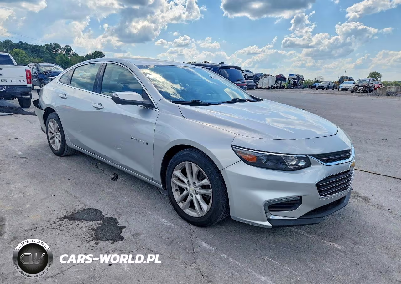 2018 Chevrolet Malibu Lt VIN:1G1ZD5ST8JF152826 - 4