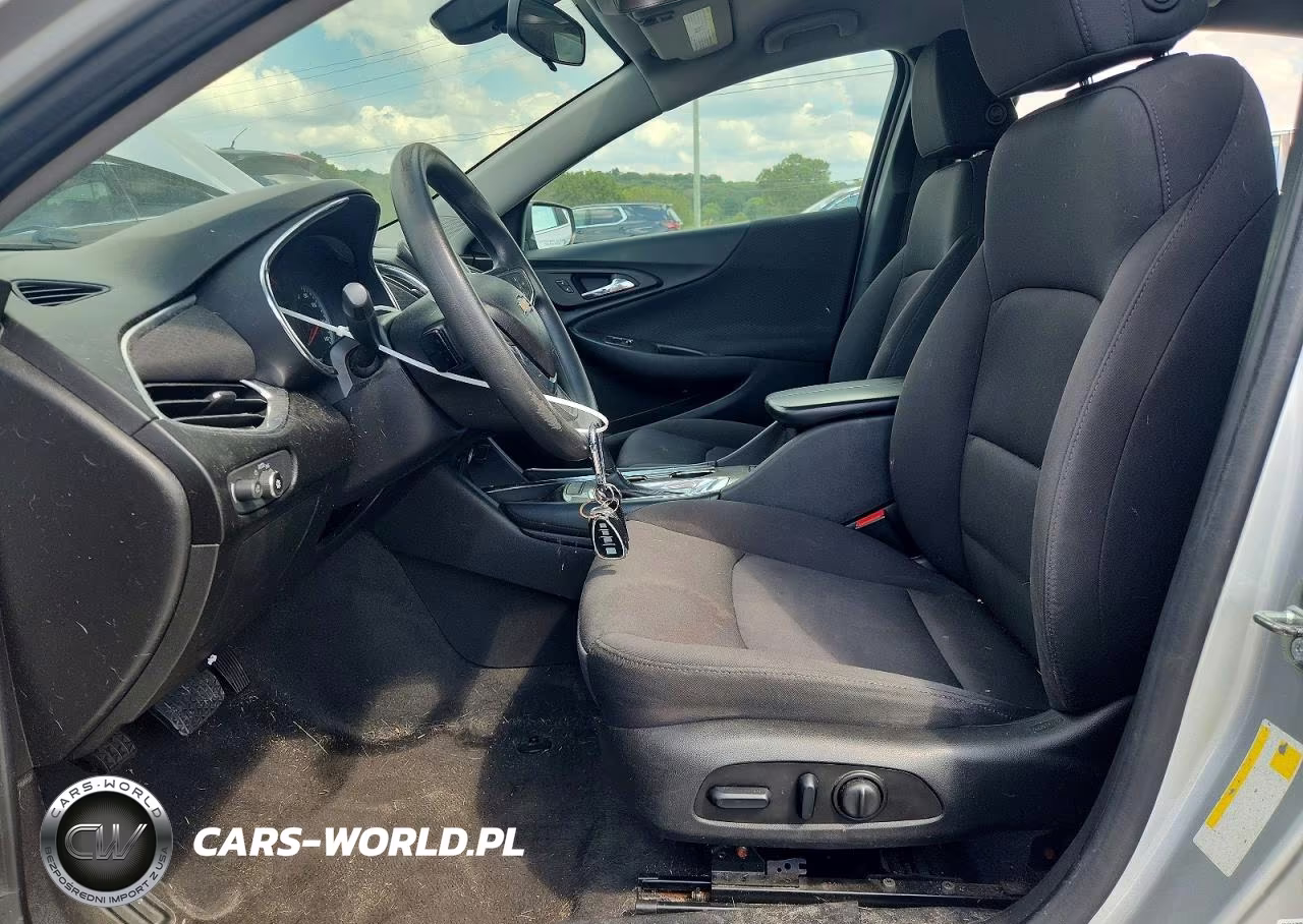 2018 Chevrolet Malibu Lt VIN:1G1ZD5ST8JF152826 - 7