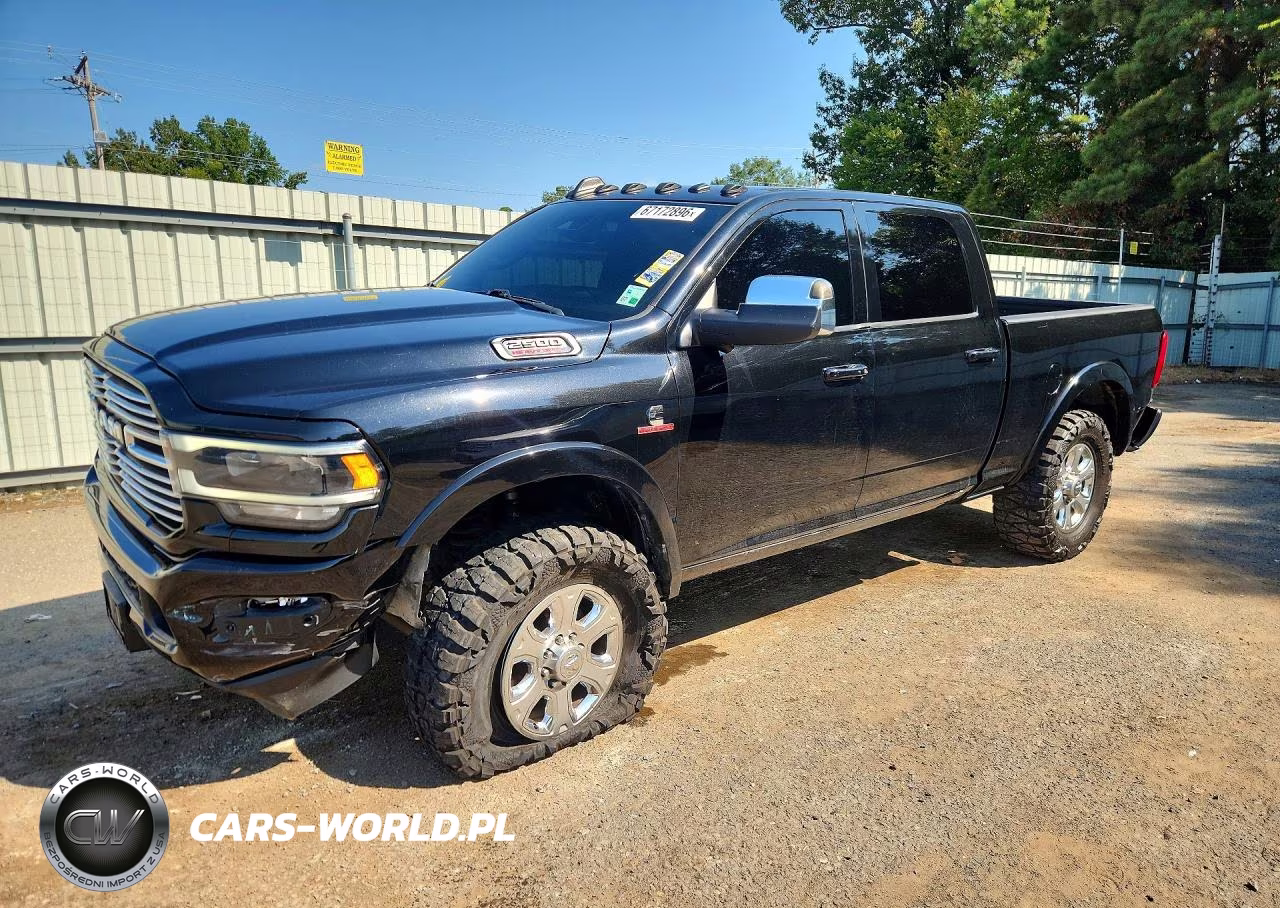 2019 Ram 2500 Laramie VIN:3C6UR5FL8KG608053 - 1