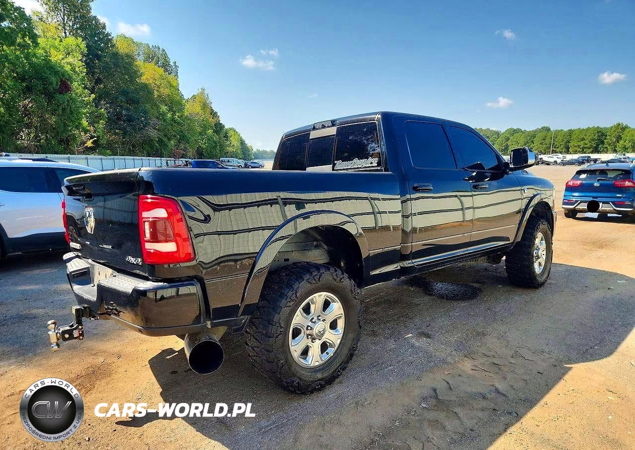 2019 Ram 2500 Laramie VIN:3C6UR5FL8KG608053 - 3