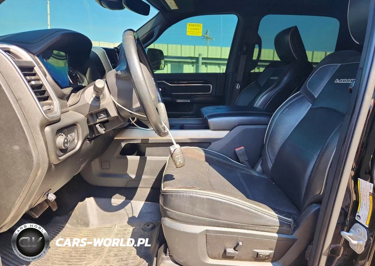2019 Ram 2500 Laramie VIN:3C6UR5FL8KG608053 - 7