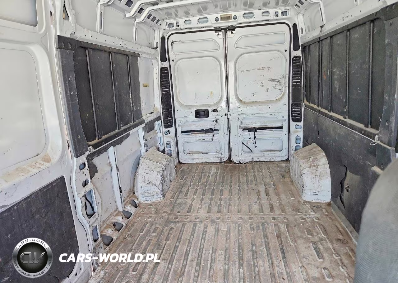 2018 Ram Promaster 2500 2500 High VIN:3C6TRVDG7JE119820 - 10
