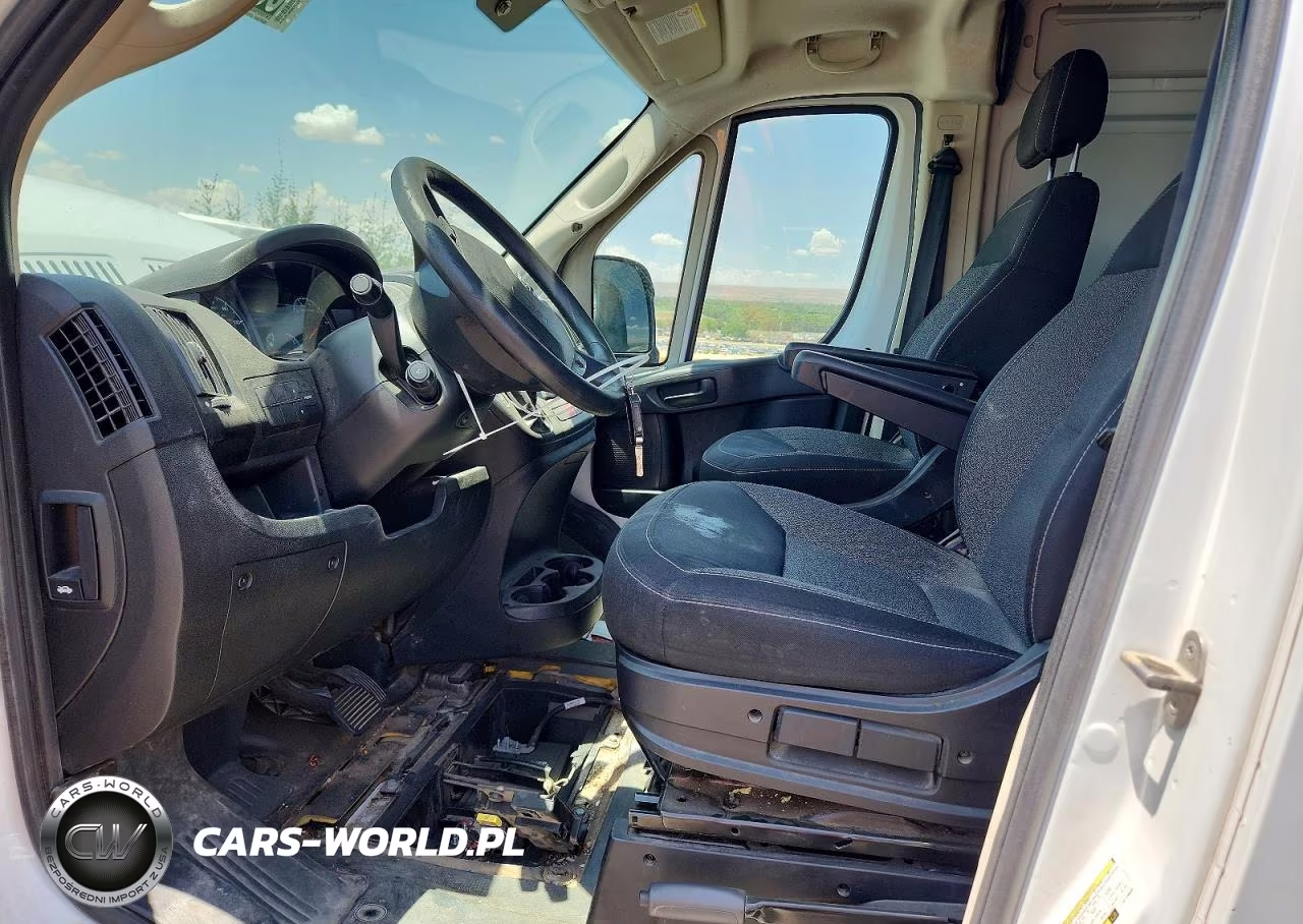 2018 Ram Promaster 2500 2500 High VIN:3C6TRVDG7JE119820 - 7