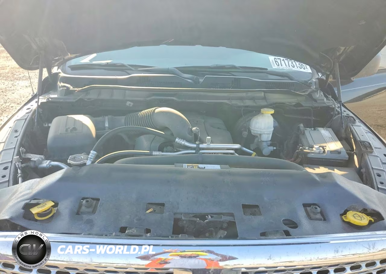 2019 Ram 1500 Classic Tradesman VIN:1C6RR6KT8KS538872 - 11