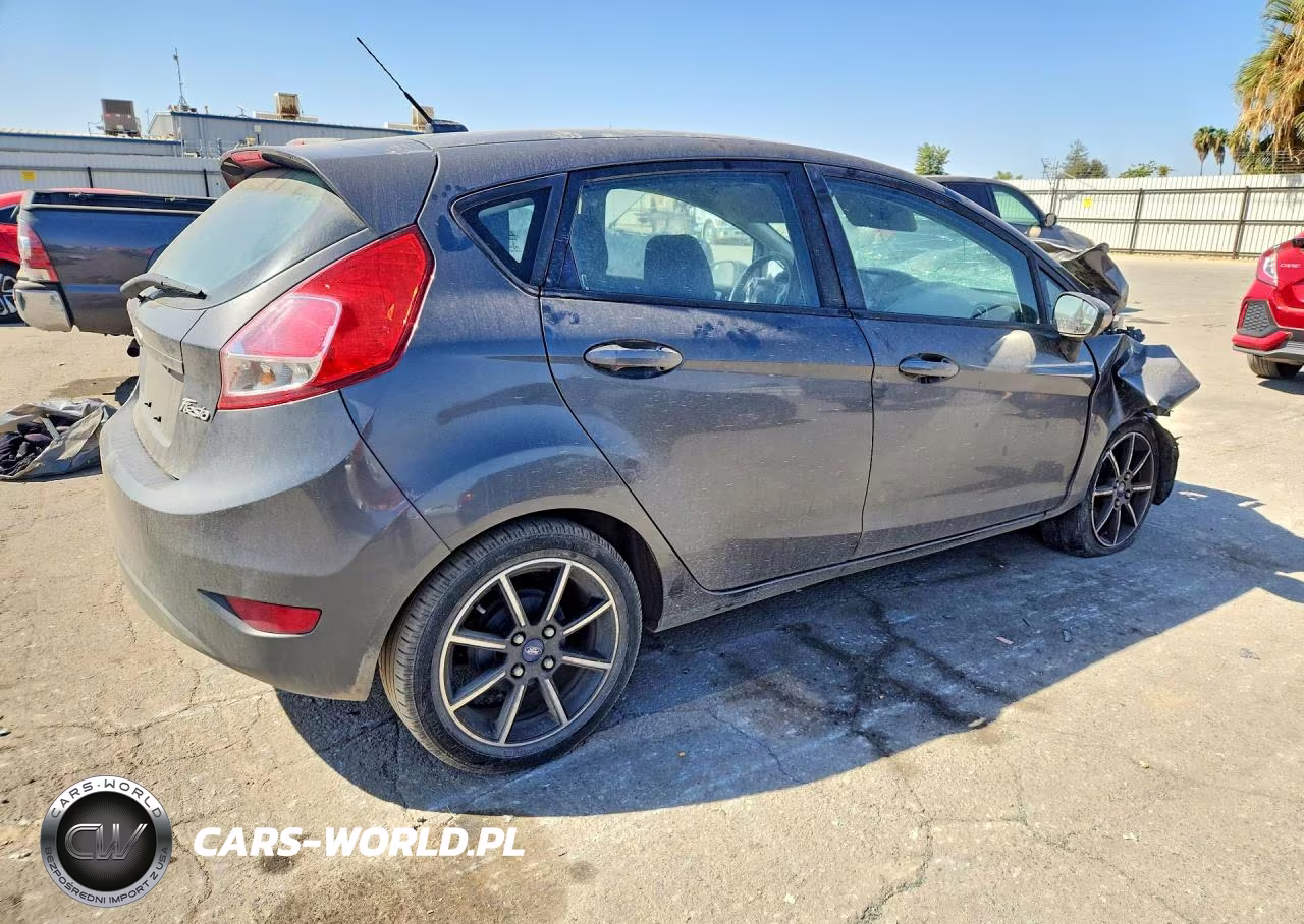 2016 Ford Fiesta Se VIN:3FADP4EJ2GM120126 - 3