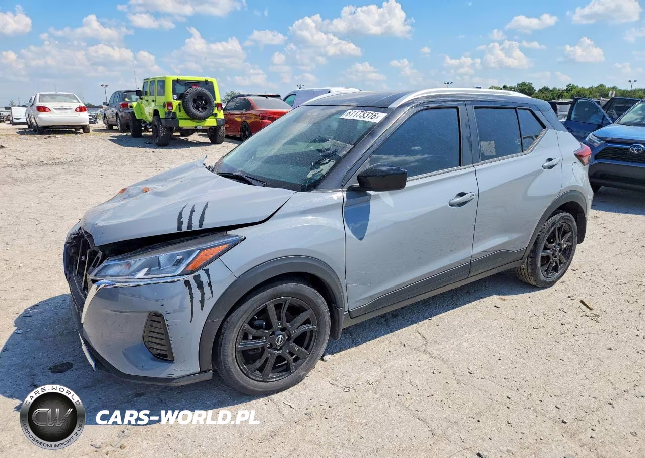2024 Nissan Kicks Sv