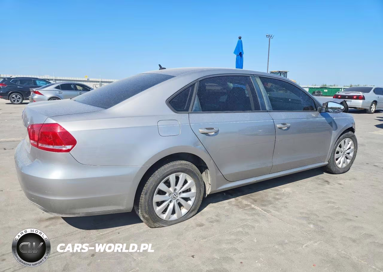 2012 Volkswagen Passat S VIN:1VWAH7A33CC094311 - 3