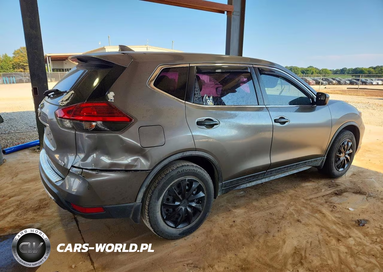 2017 Nissan Rogue S VIN:JN8AT2MT2HW138874 - 3