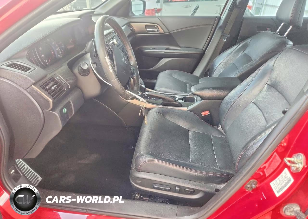 2017 Honda Accord Sport Special Edition VIN:1HGCR2F1XHA211647 - 7