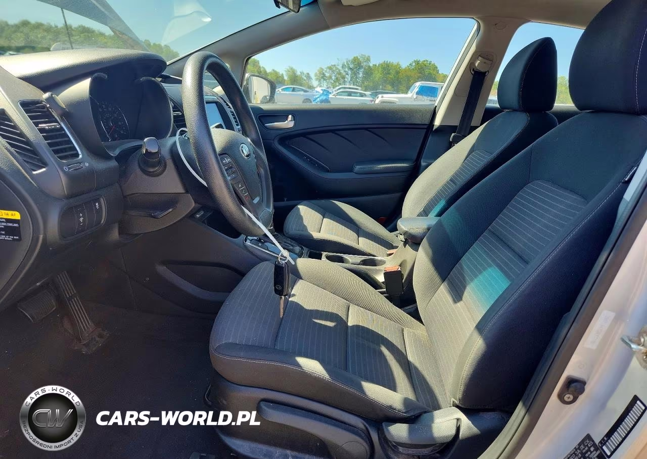 2018 Kia Forte Lx VIN:3KPFL4A70JE177080 - 7