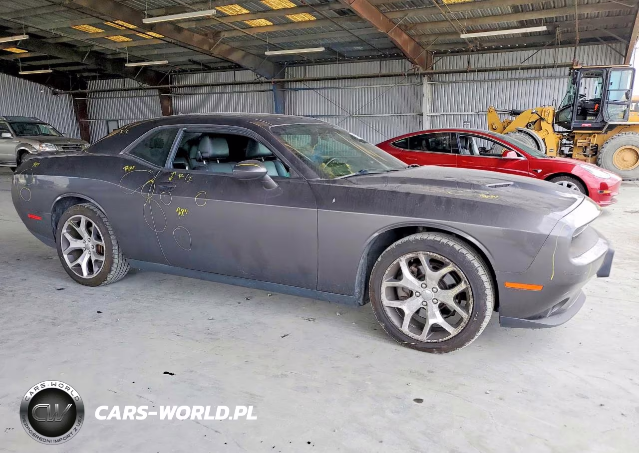 2016 Dodge Challenger Sxt VIN:2C3CDZAGXGH210052 - 4