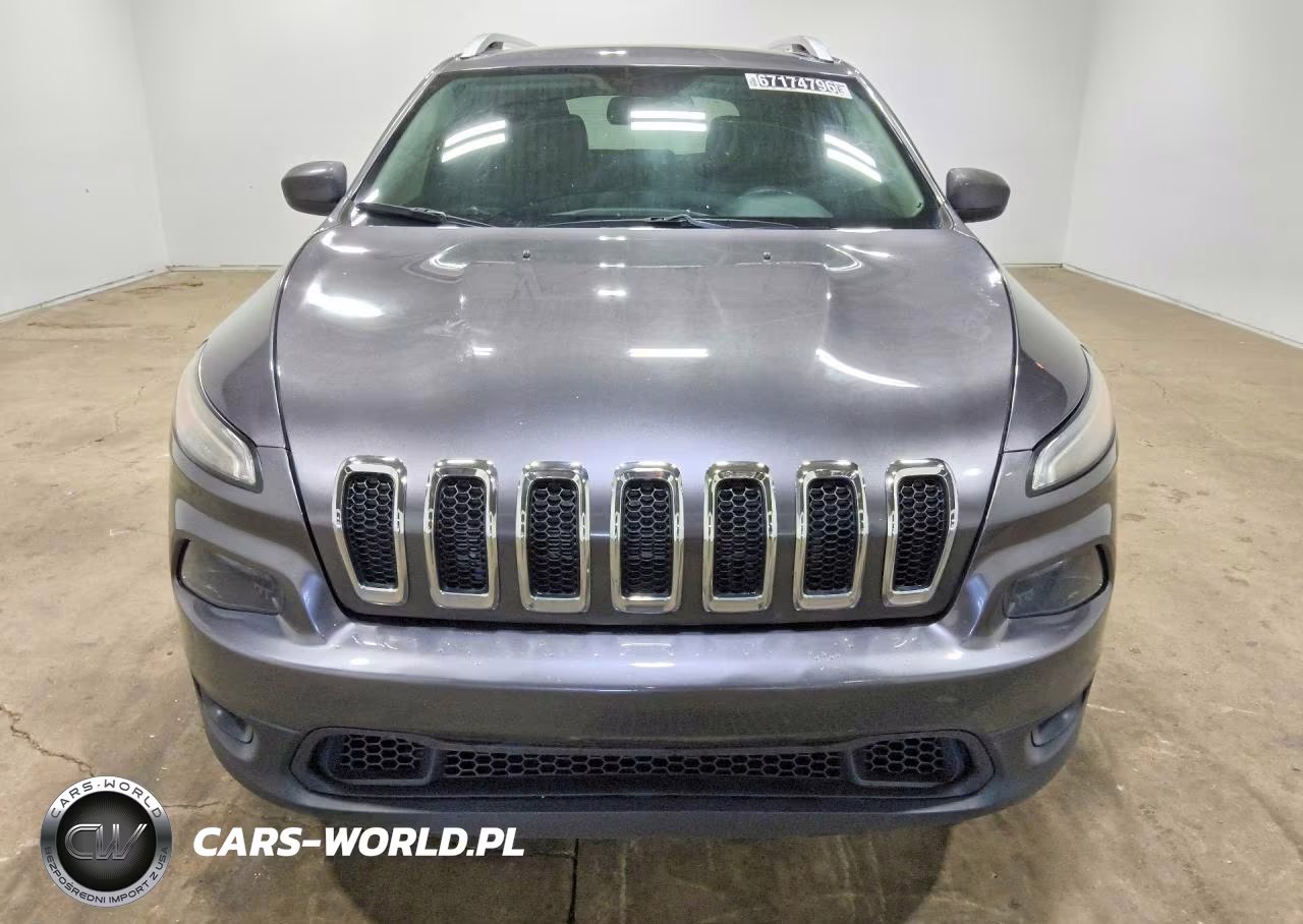 2017 Jeep Cherokee Latitude VIN:1C4PJMCS9HW511022 - 5