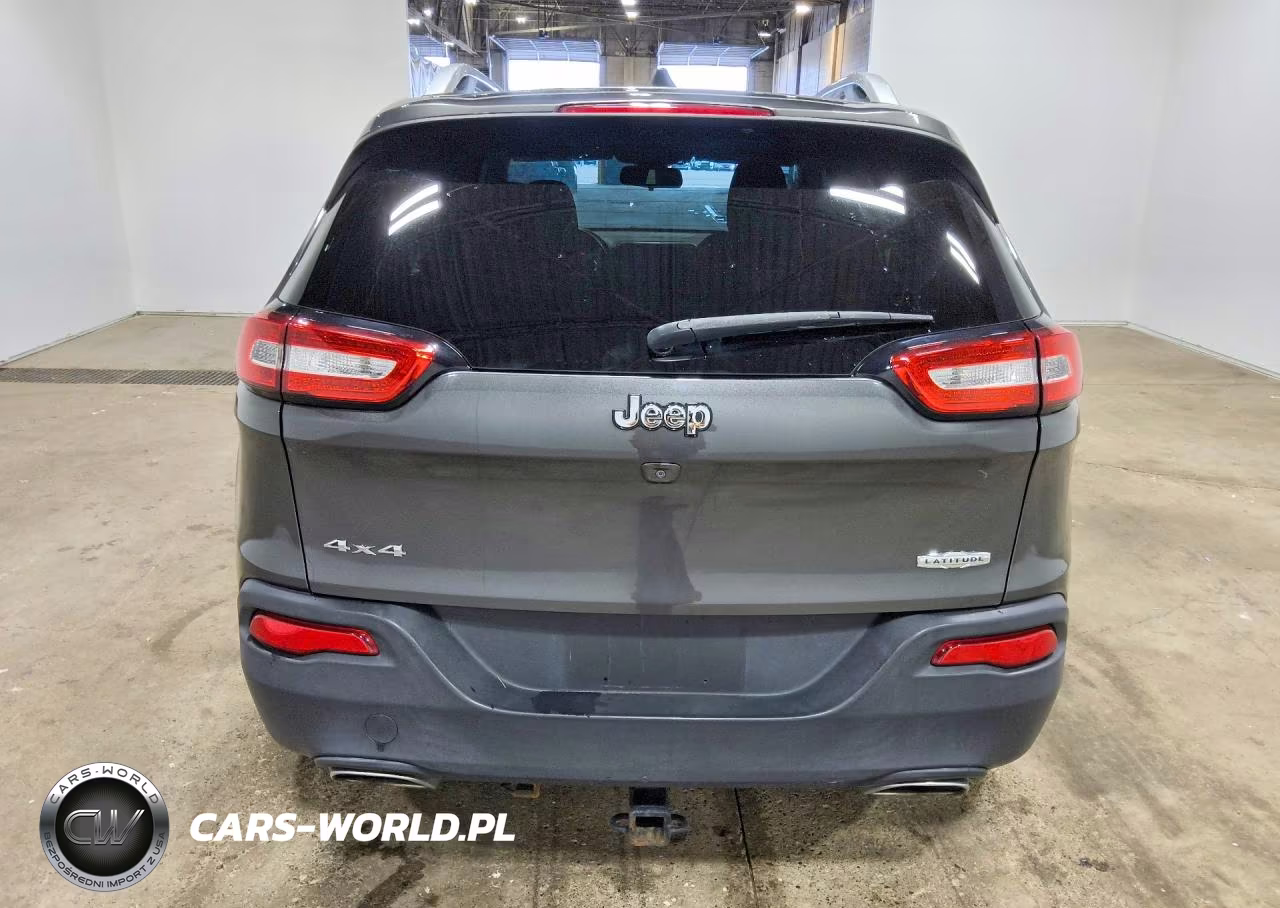 2017 Jeep Cherokee Latitude VIN:1C4PJMCS9HW511022 - 6