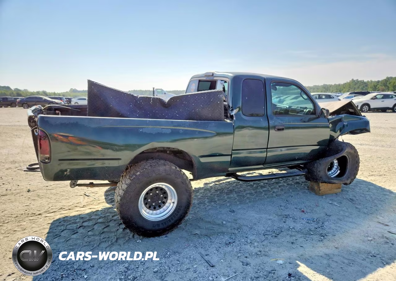 1999 Toyota Tacoma V6 VIN:4TAWN72NXXZ421559 - 3