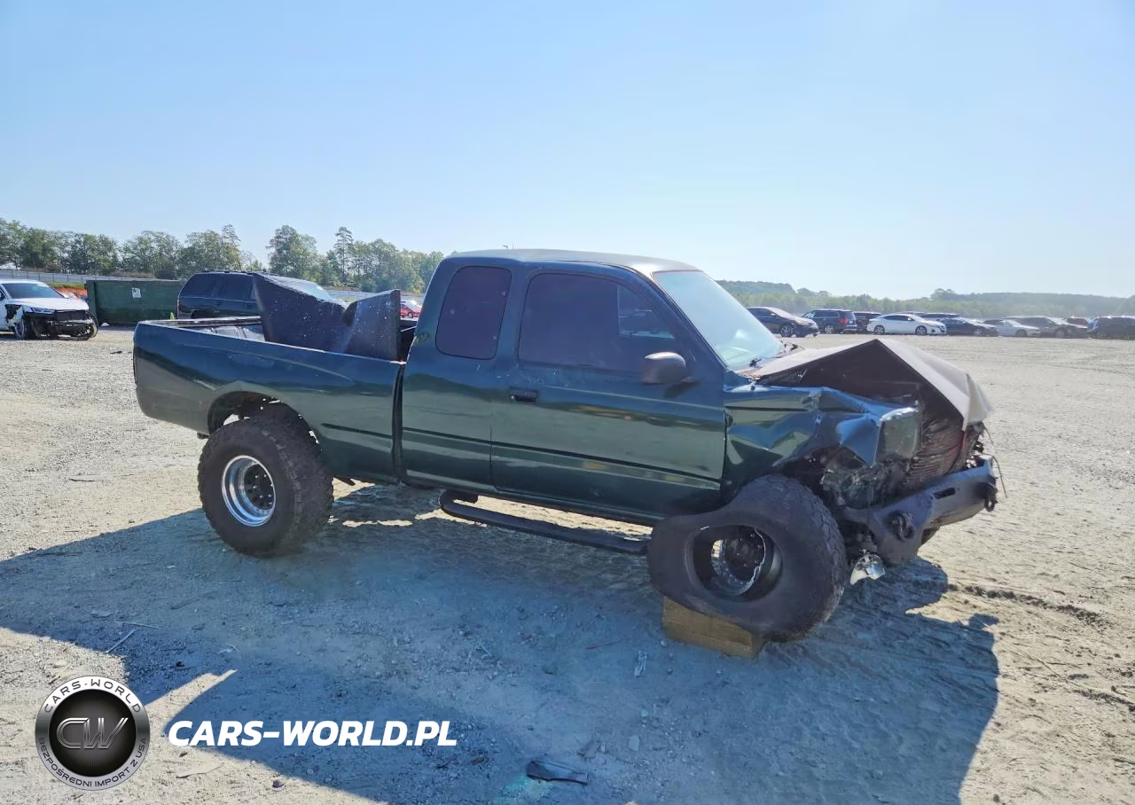 1999 Toyota Tacoma V6 VIN:4TAWN72NXXZ421559 - 4