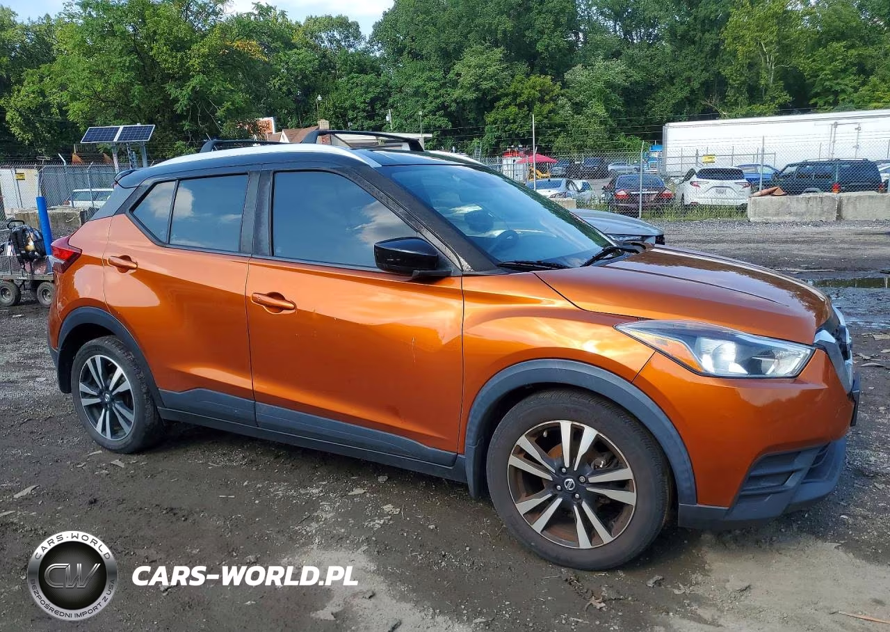 2020 Nissan Kicks Sv VIN:3N1CP5CV5LL479099 - 4