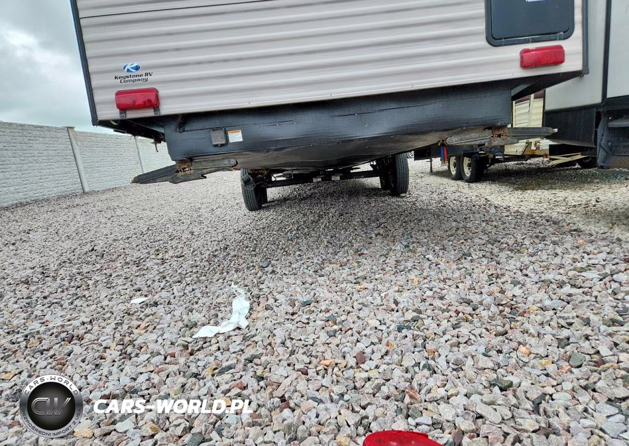 2019 Keystone Retreat Camper VIN:4YDT39F26LW260368 - 11