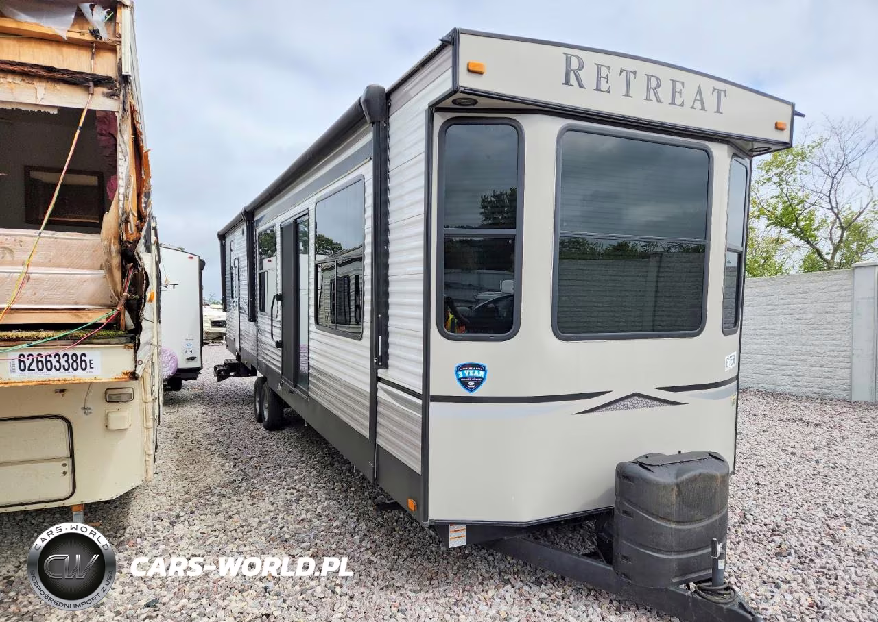 2019 Keystone Retreat Camper VIN:4YDT39F26LW260368 - 4