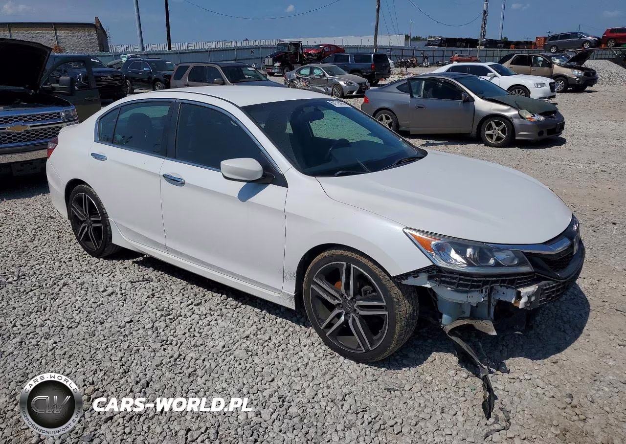 2016 Honda Accord Sport VIN:1HGCR2F50GA165733 - 4