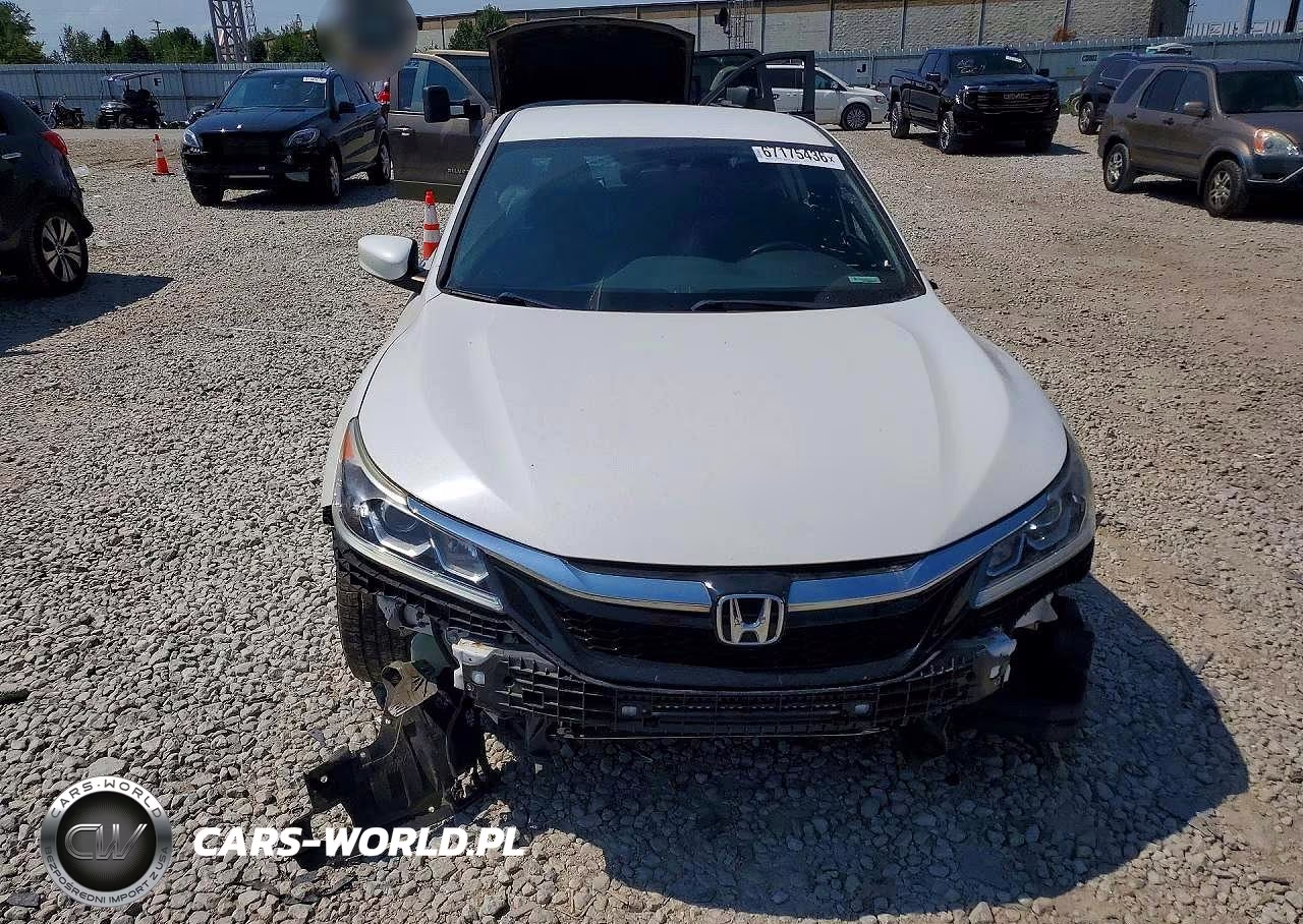 2016 Honda Accord Sport VIN:1HGCR2F50GA165733 - 5