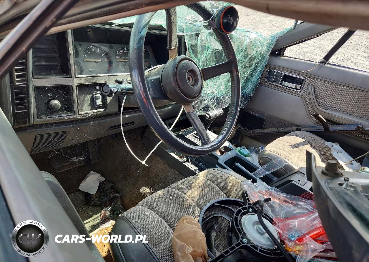 1992 Jeep Cherokee Laredo VIN:1J4FJ58S3NL248575 - 8