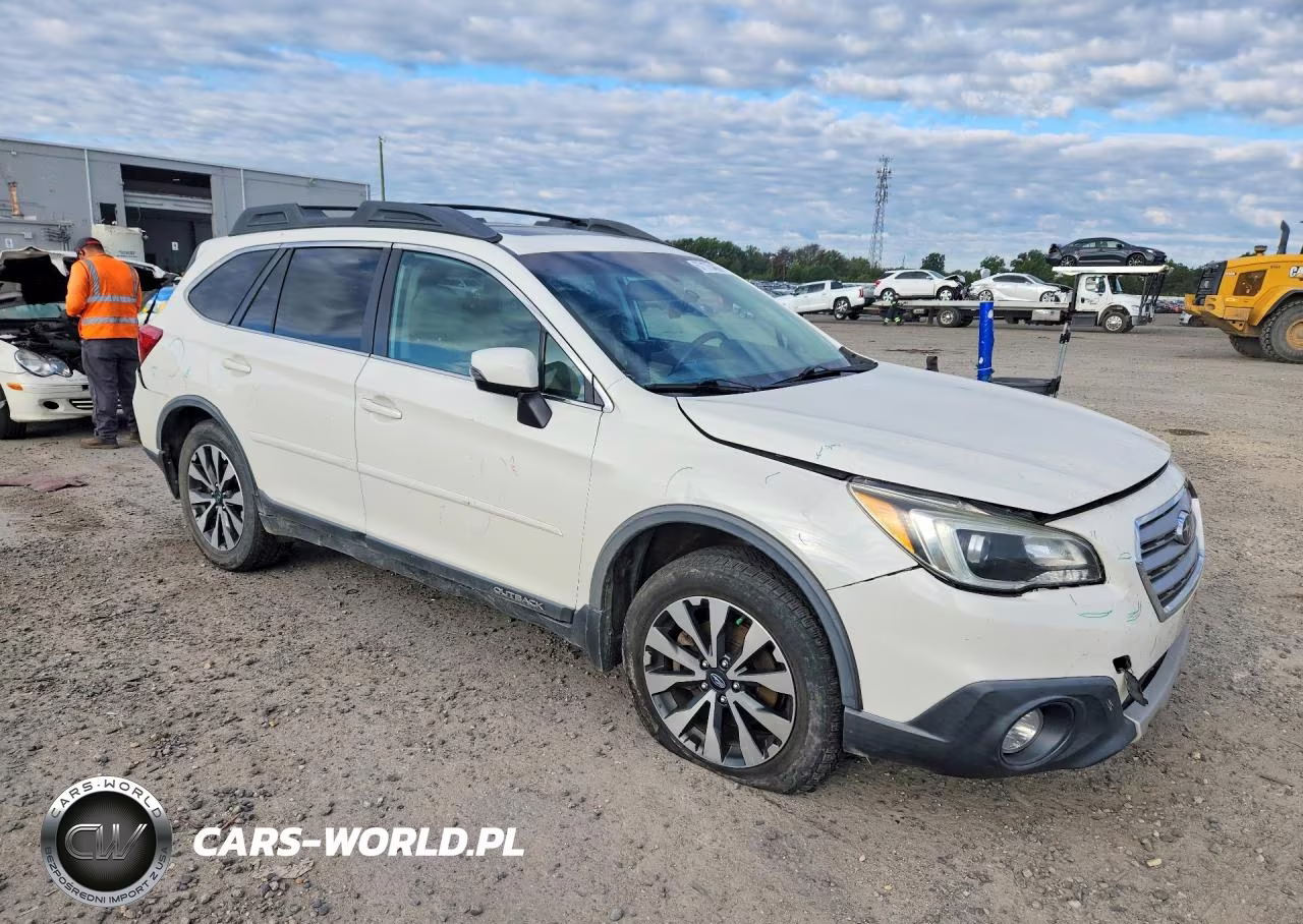 2015 Subaru Outback 2.5I Limited VIN:4S4BSBLC3F3240764 - 4