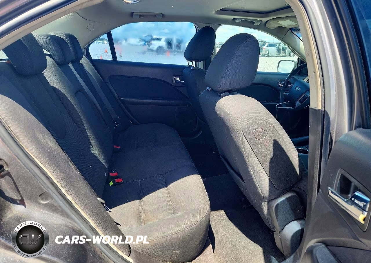 2010 Ford Fusion Se VIN:3FAHP0HA9AR118714 - 10
