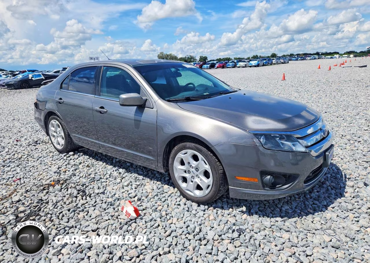 2010 Ford Fusion Se VIN:3FAHP0HA9AR118714 - 4