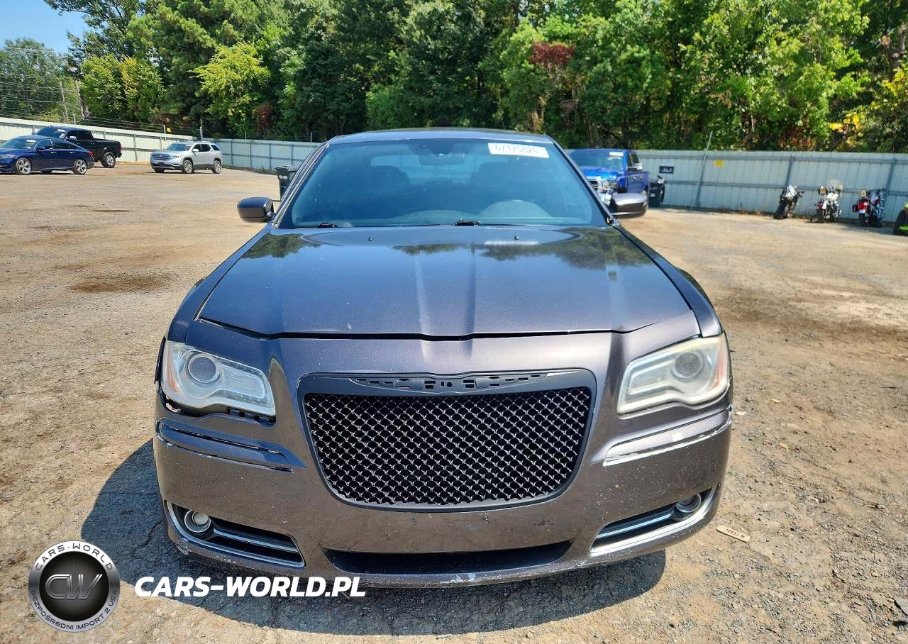 2014 Chrysler 300 300S VIN:2C3CCABGXEH250762 - 5