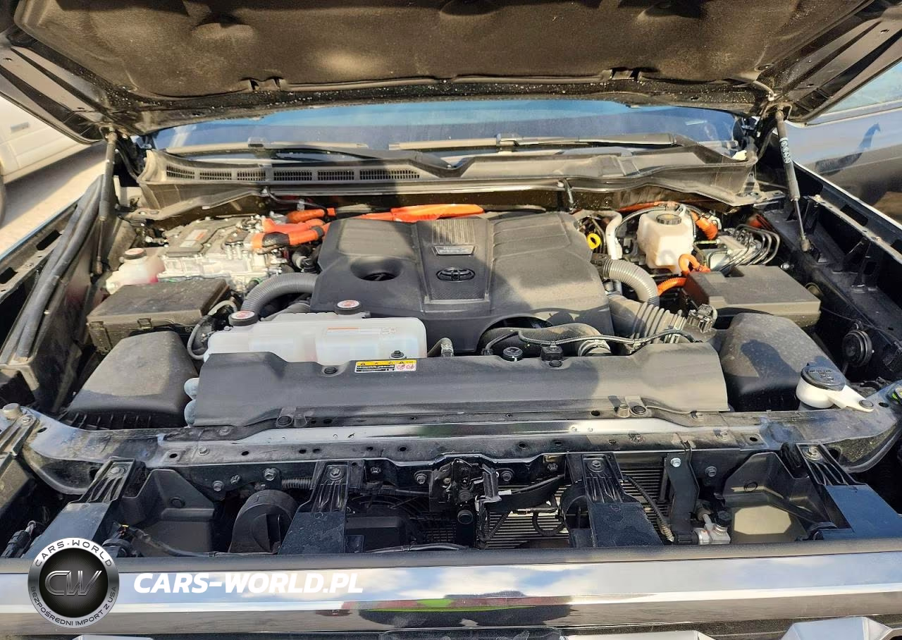 2024 Toyota Tundra Crewmax Platinum VIN:5TFNC5DB9RX0795XX - 11