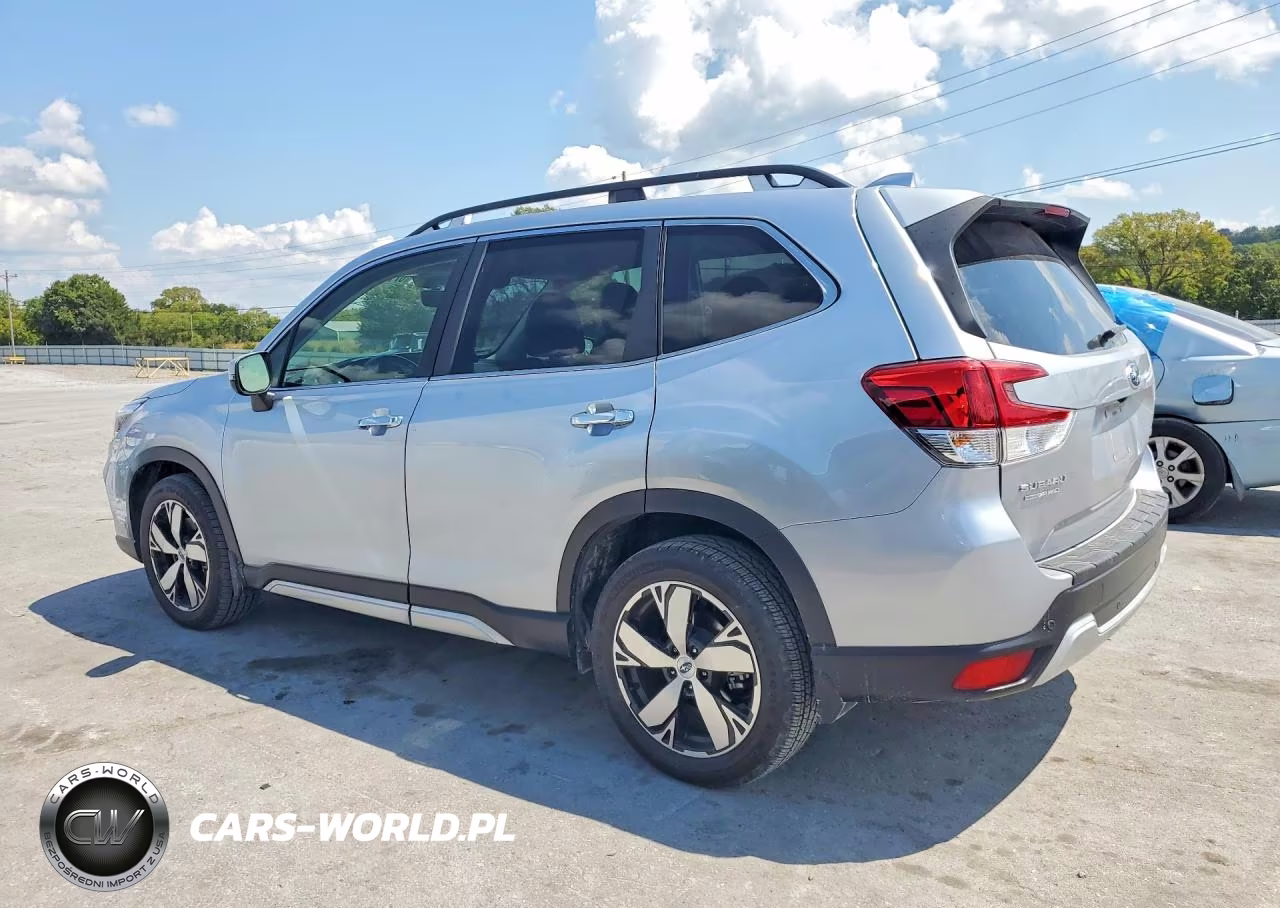 2019 Subaru Forester Touring VIN:JF2SKAWC3KH505966 - 2
