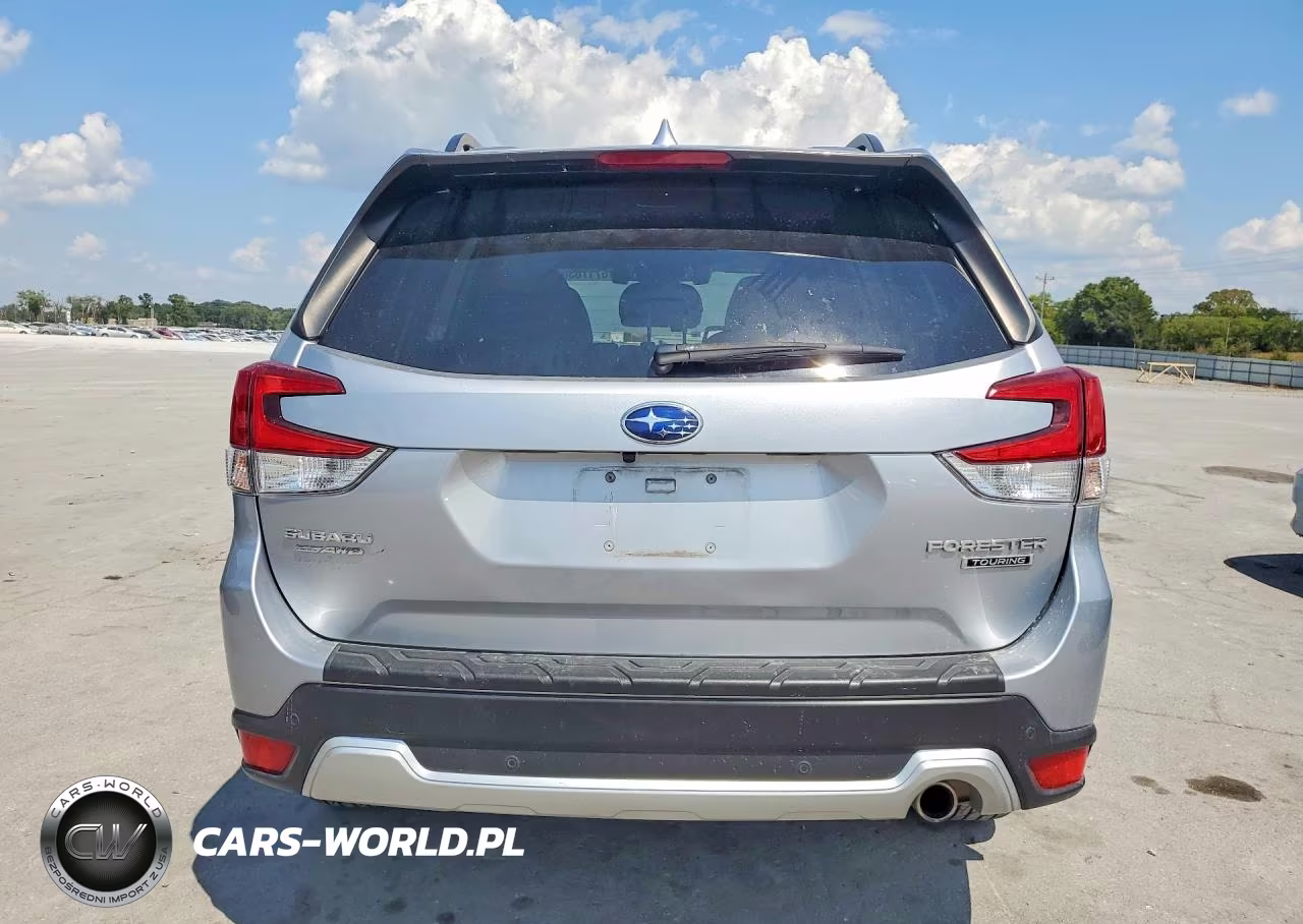 2019 Subaru Forester Touring VIN:JF2SKAWC3KH505966 - 6